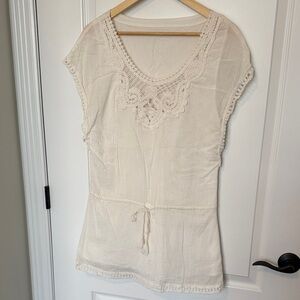 Women’s Cream Crochet-Trim Tunic Top